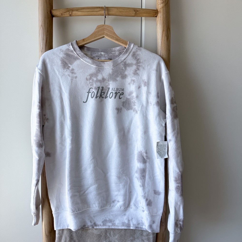 NWT Taylor Swift Folklore Tie Dye “So Much For Summer Love” Sweatshirt - Small